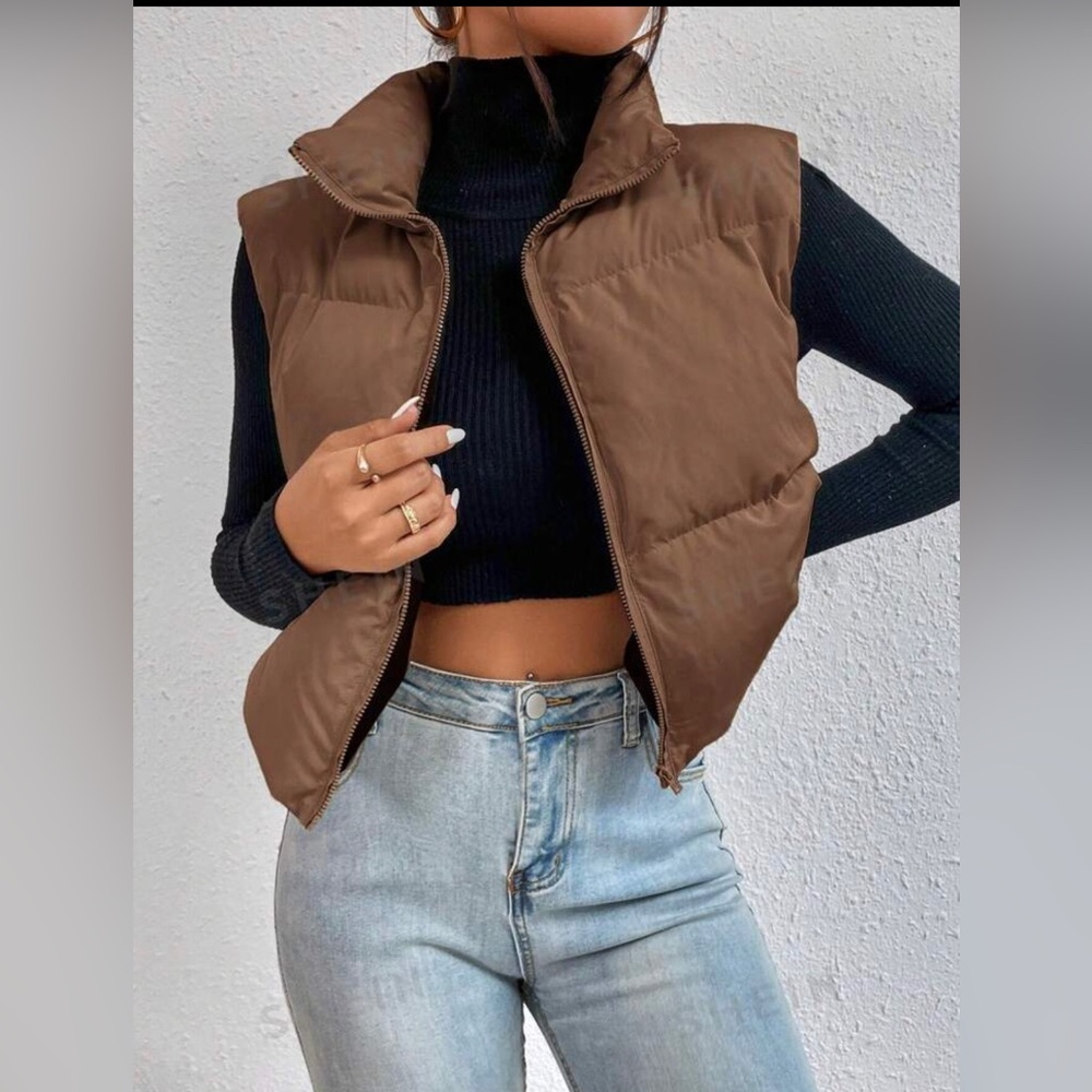 SHEIN Small Brown Puffer Vest